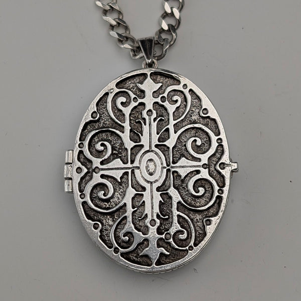 British Vintage Sterling Silver Oval Locket Pendant with Sterling Silver Necklace, 38g Total, CHC